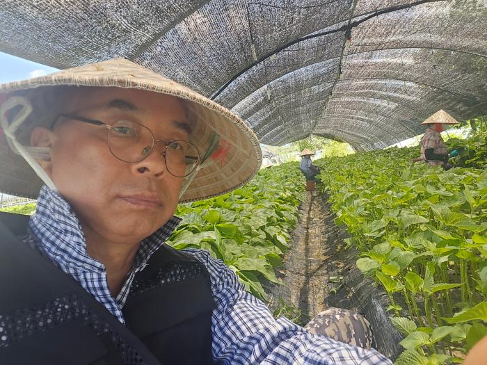 금산군 외국인 계절근로자 1362명 배정…늘어나는 인력만큼 관리 문제도 점검해야 기사 이미지